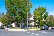 Photo - 1401 N Greenbrier Rd Condo Unit 305