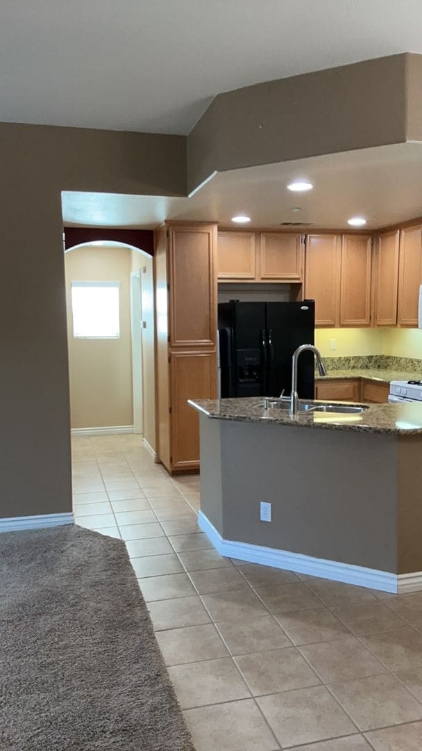 Photo - 41696 Woodridge Ave