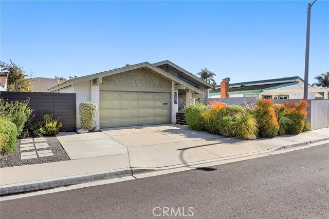 Building Photo - 3318 Wyoming Cir