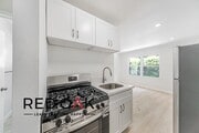 Photo - 5832 Carlton Way Unit 1B