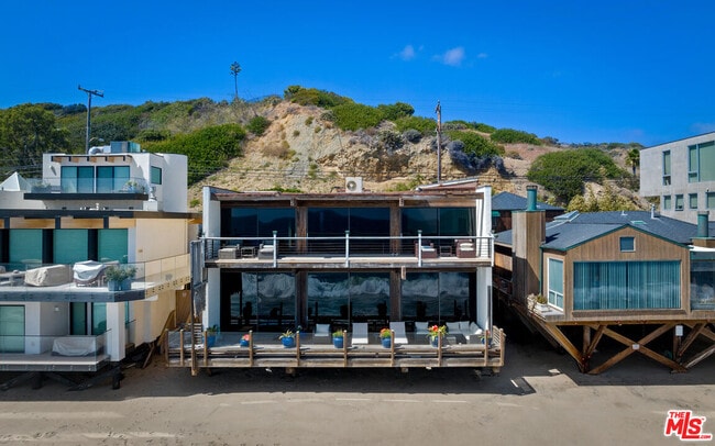 Photo - 24638 Malibu Rd
