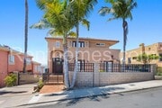 Photo - 2940 Columbia St House