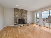 Photo - 1744 Manhattan Ave