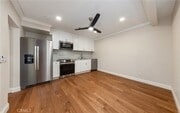 Photo - 25461 Cole St