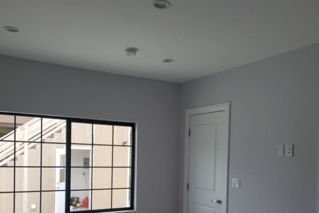 Photo - 537 W Milford St