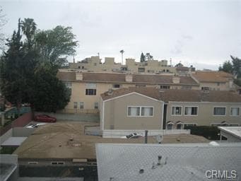 Building Photo - 10878 Bloomfield St Unit 404