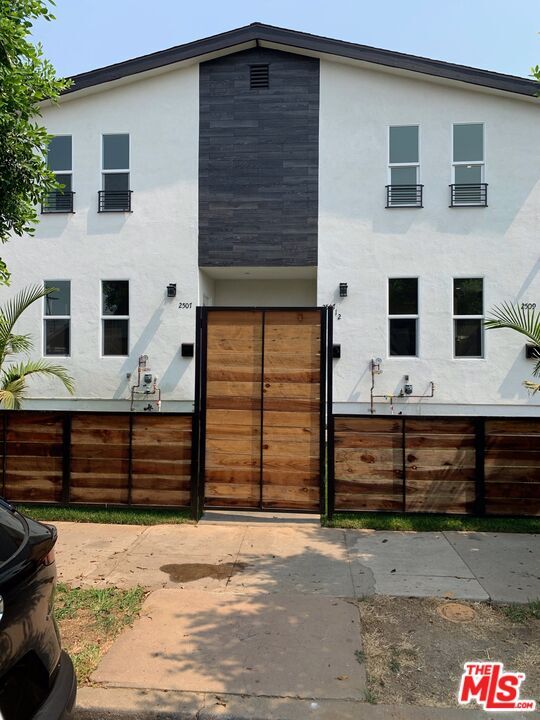 Photo - 2509 Cincinnati St Townhome