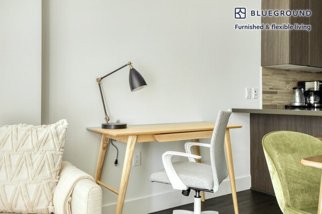 Photo - 700 W 9th St Unit FL10-ID801