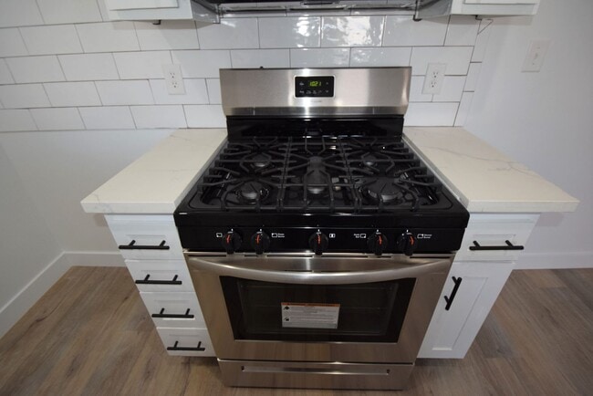 Photo - 14033 Bessemer St Unit 205