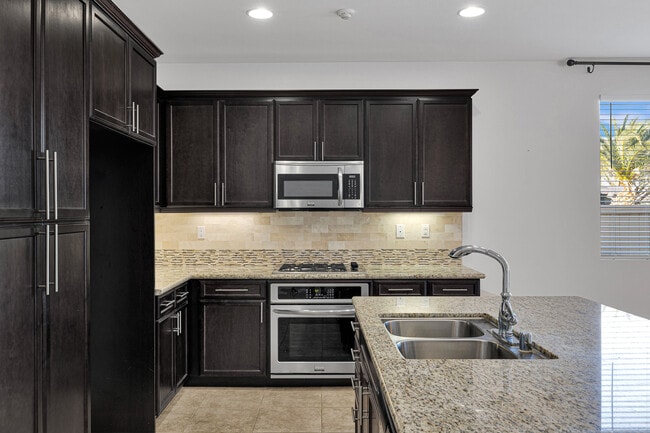 Photo - 43826 Countryside Dr