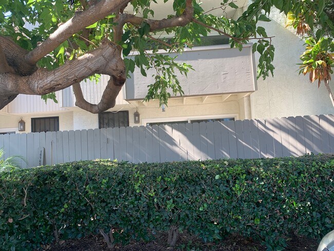 Photo - 16765 Barefoot Cir