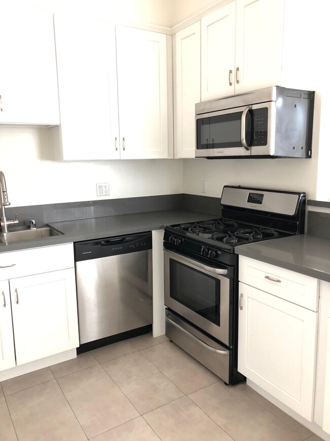 Photo - 6844 Woodman Ave Apartment Unit 208