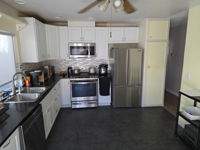 Photo - Quiet 3 bedroom 2 bath home in Poway in cul-de-sac in Poway school district