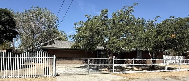 Modern Ranch Home - Modern Ranch Home