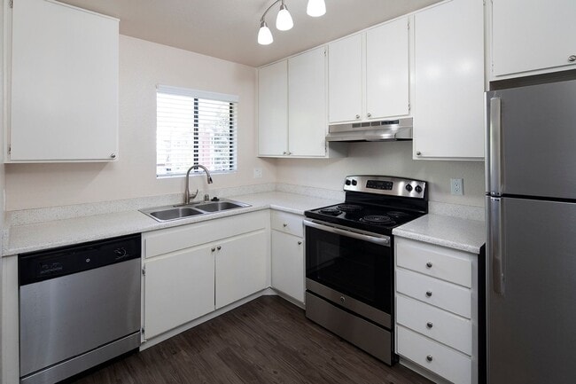 Photo - Bridgeview Apartments