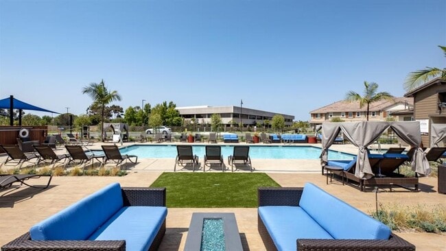 Photo - Arrive Los Carneros II