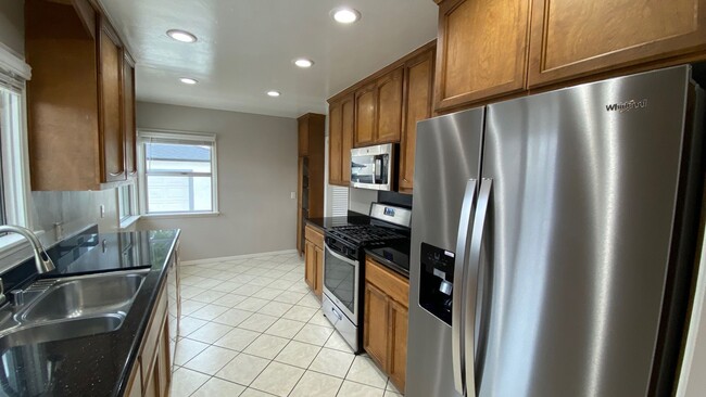 Photo - Large 3 bed 2 bath on 62nd!