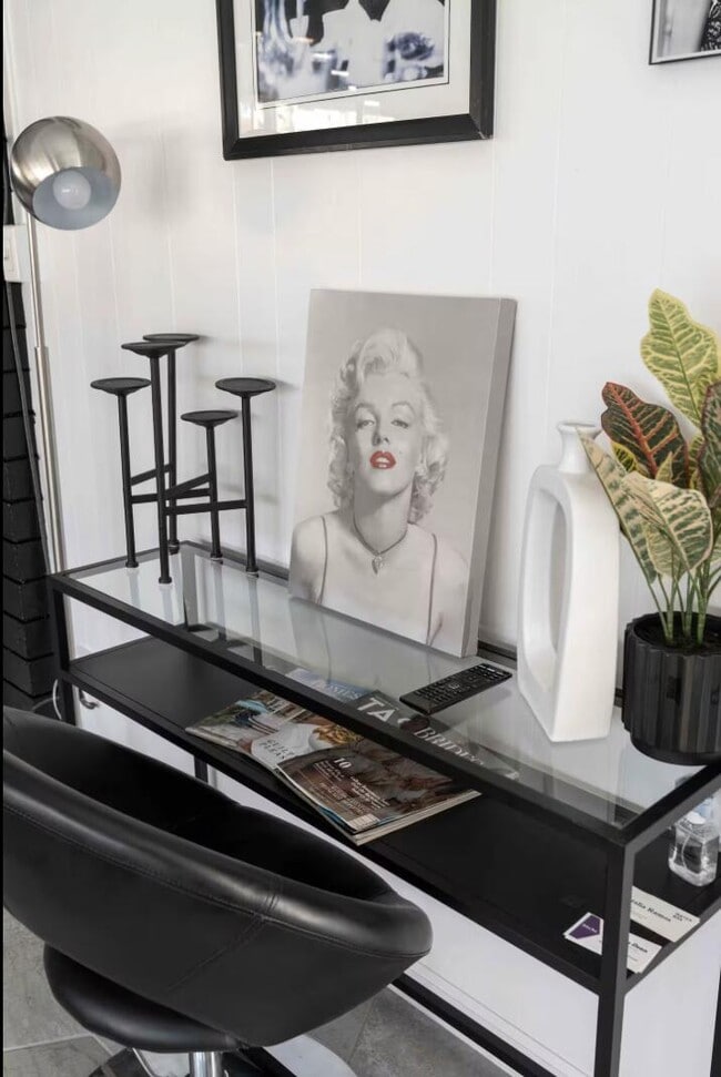 Photo - 280 N Monterey Rd