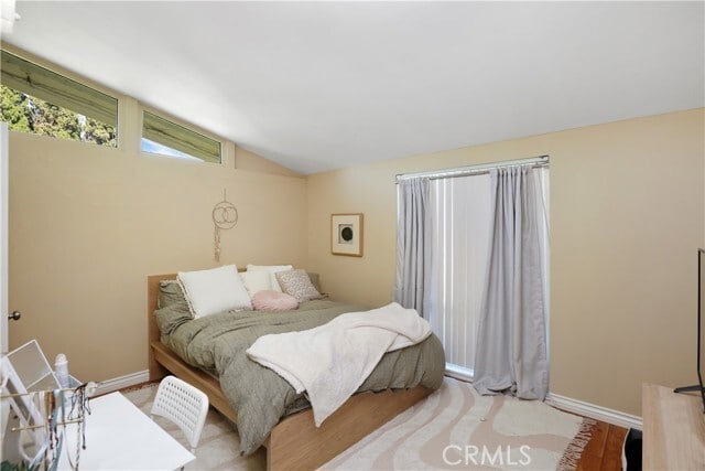 Photo - 526 N Emerald Dr