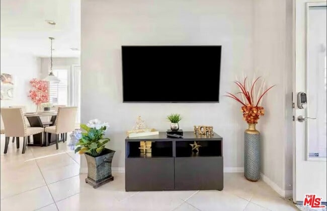 Photo - 82118 Hopkins Dr