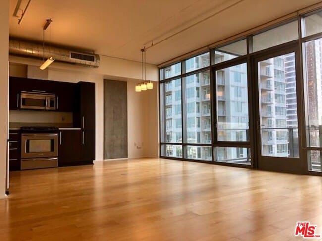 Photo - 1100 S Hope St Unit 1104