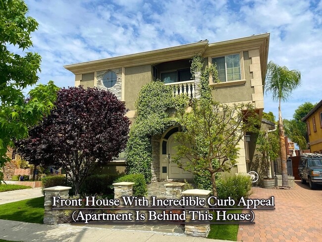 Building Photo - 2026 -2028 Clyde Ave Unit 2028 Lower