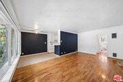 Photo - 1520 Hayworth Ave Unit 4