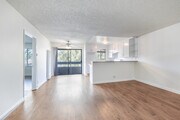 2BR, 2BA - 820SF - Living Room - Terra Vista Apartments