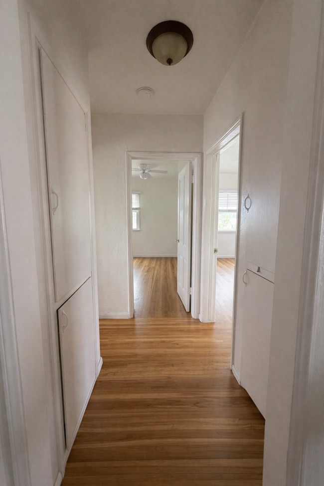 Photo - 4723-4723 Hamilton St Unit 4719