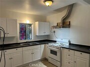 Photo - 565 W 9th St House
