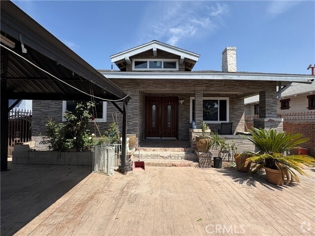 Building Photo - 1829 W 46th St Rental