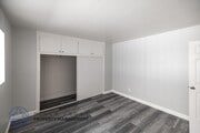 Photo - 2159 Elm