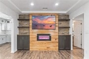Photo - 743 E 90th St House