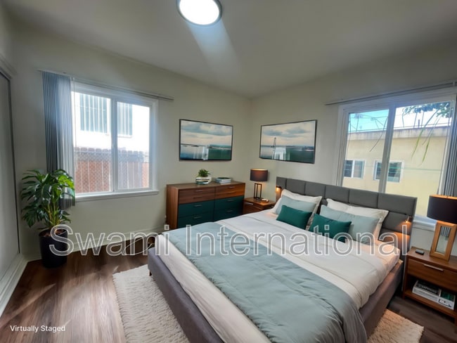 Photo - 622 1/2 E 97th Unit 1