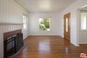 Photo - 8333 Airlane Ave