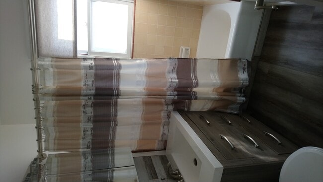 BATHROOM - 738 Hill St Unit #A