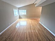 Photo - 1001 N Ave 67