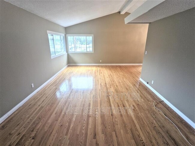 Photo - 1001 N Ave 67