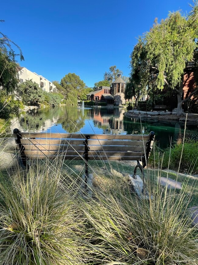 Building Photo - 4904 Maytime Ln Unit 4904 Maytime Lane