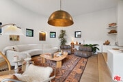 Photo - 2065 Watsonia Terrace House