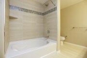 2 BR, 2 BA - B5 - Avino