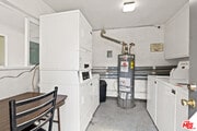 Photo - 115 N Oak St Apartment Unit 28