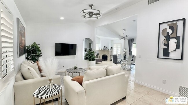 Building Photo - 44734 San Jose Ave