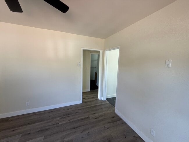 Photo - 2922 Glenhurst Ave Unit 2922 Glenhurst Ave