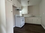 Photo - 2000 Carnegie Ln