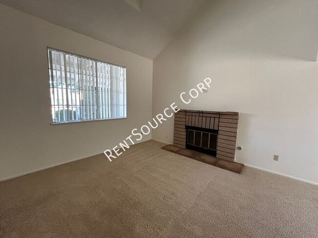 Photo - 1304 Kings Rd