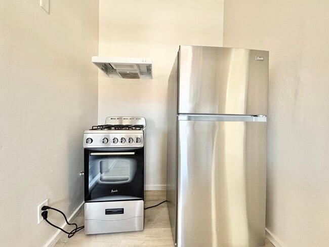 Photo - 1316 S Pacific Ave Condo Unit 15