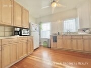 Photo - 606 N Spaulding Ave