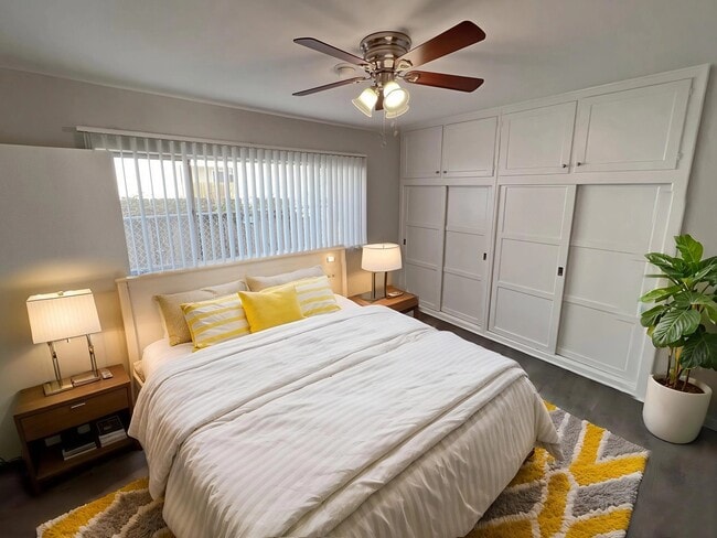 Photo - 1236 N Sweetzer Ave Unit 9