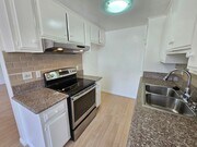 Photo - 2 Bed/ 2 Bath, TOP FLOOR CONDO Unit 503